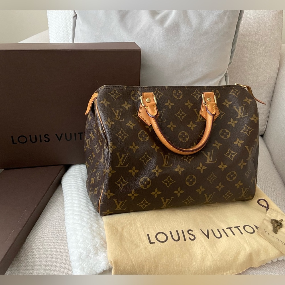 Louis Vuitton Monogram Speedy 30